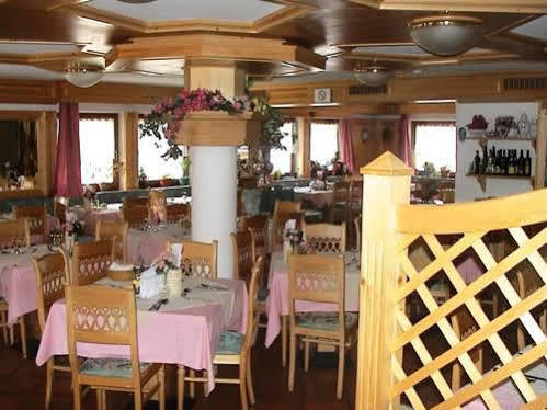 Hotel Vael Vigo di Fassa Exterior foto